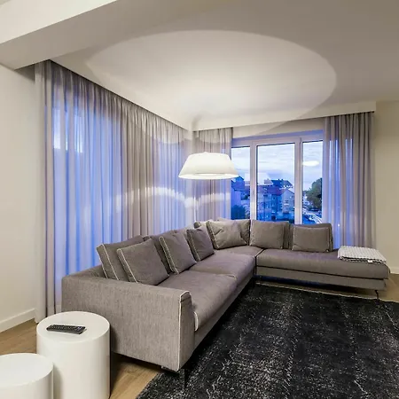 Plenty Apartment